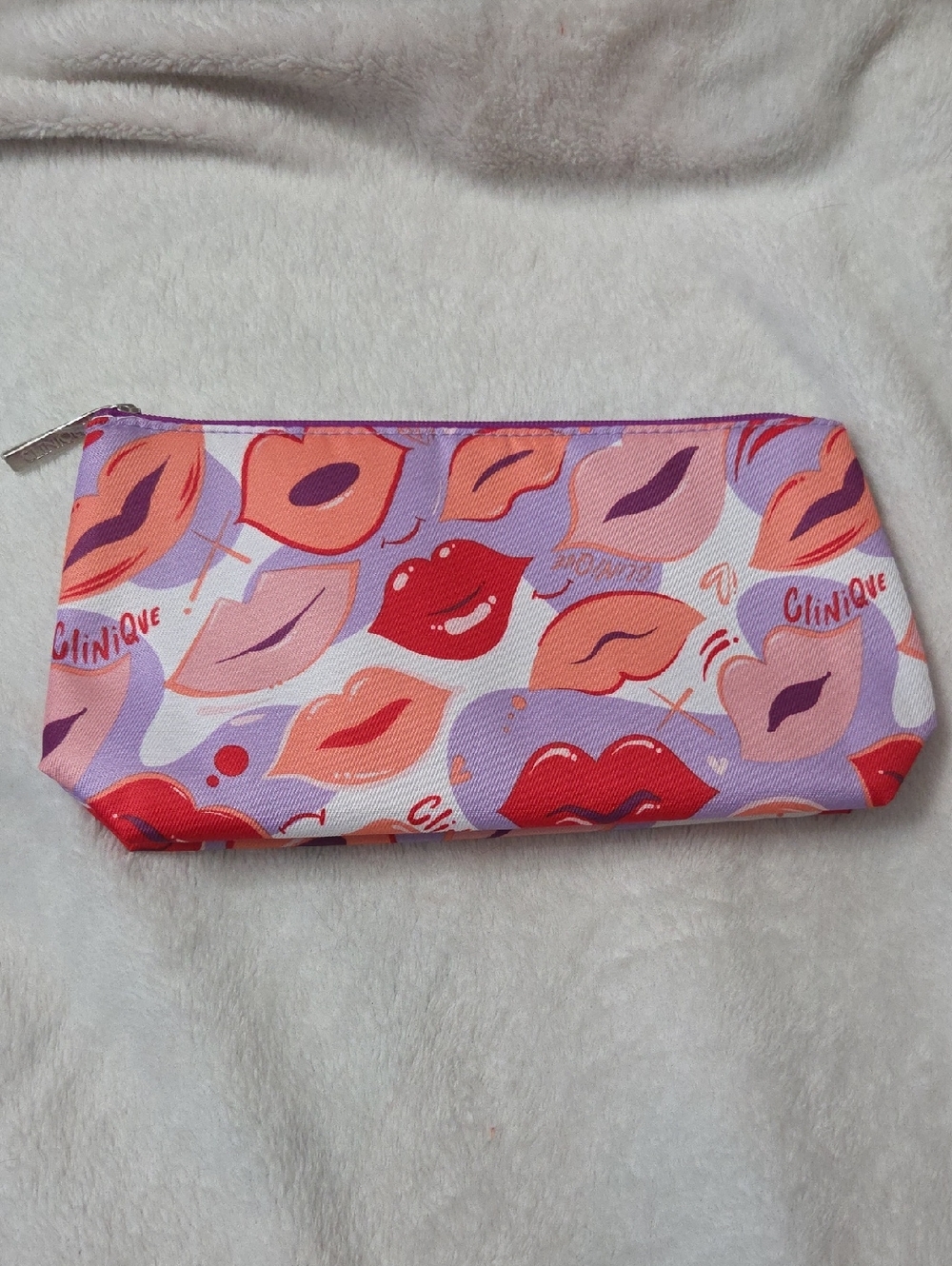 10 For $10 Clinique Lips Makeup Bag Nwot